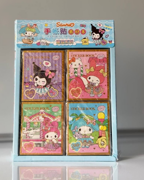 دفتر ستيكرات صغير يحتوي على ١٢ ستيكر